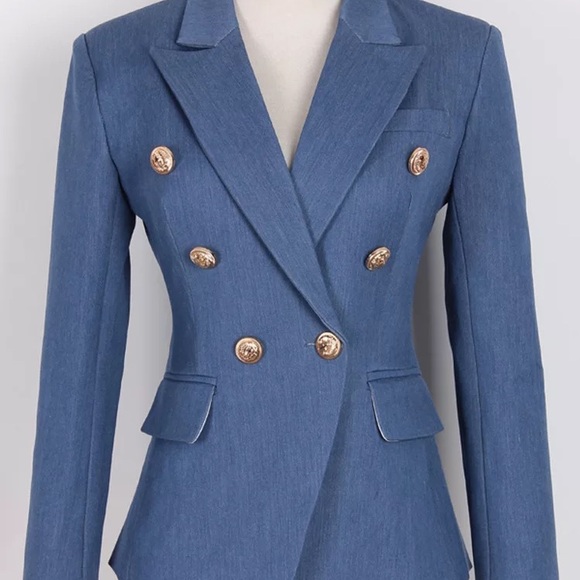 Beautiful blue chic blazer😍 - Picture 9 of 11